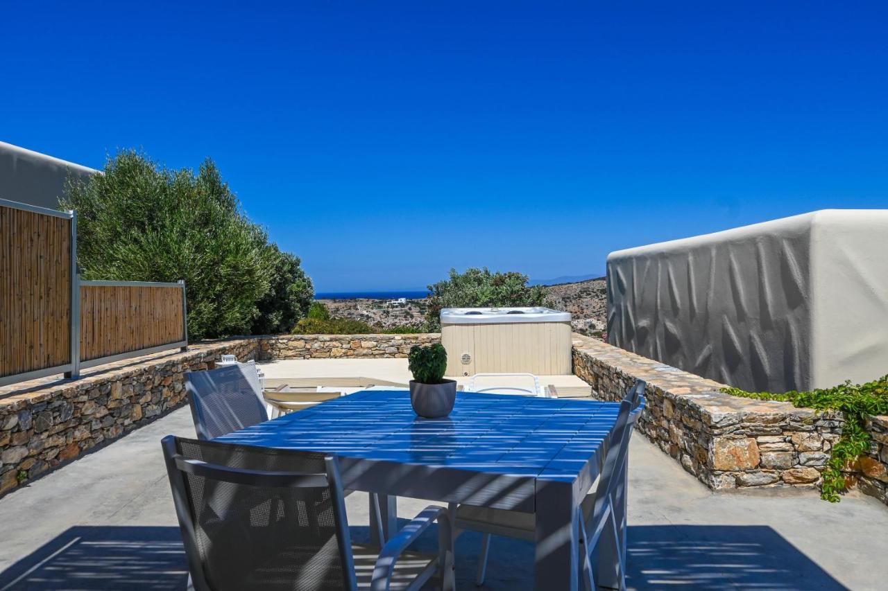 Schinoza Luxury Suites Schoinoussa Exterior foto